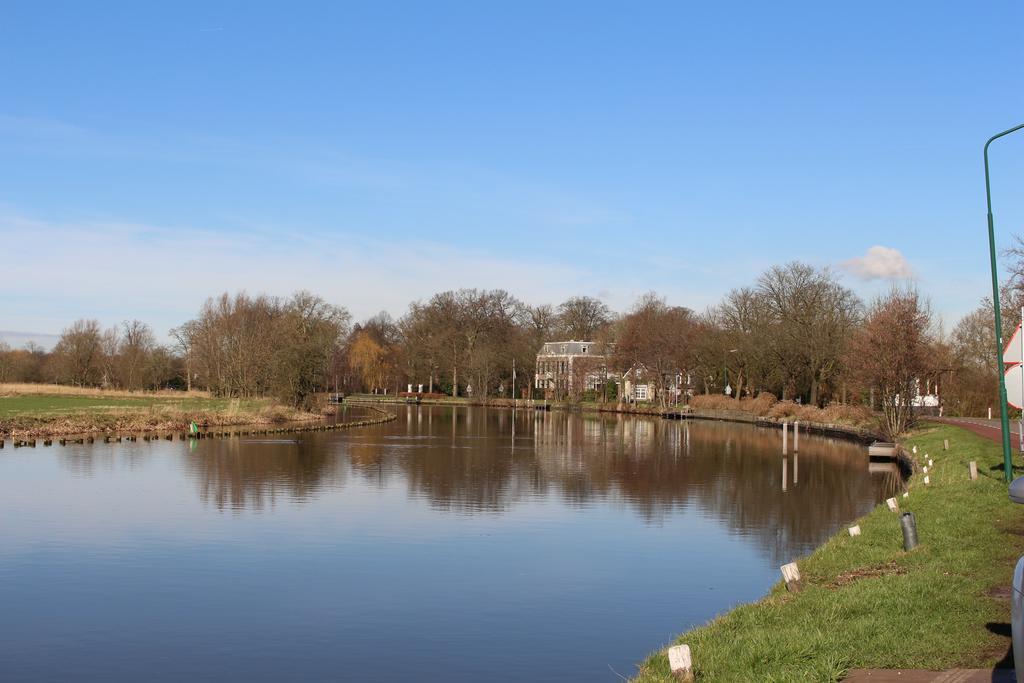 The Riverside Logies & Restaurant Maarssen Exteriör bild